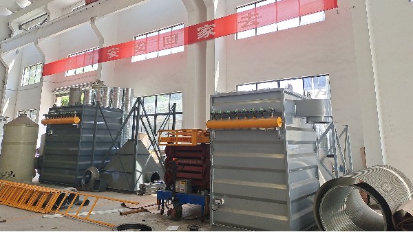 掃除企業(yè)發(fā)展的畔腳石，水泥行業(yè)除塵當(dāng)選布袋除塵器廠家耀先